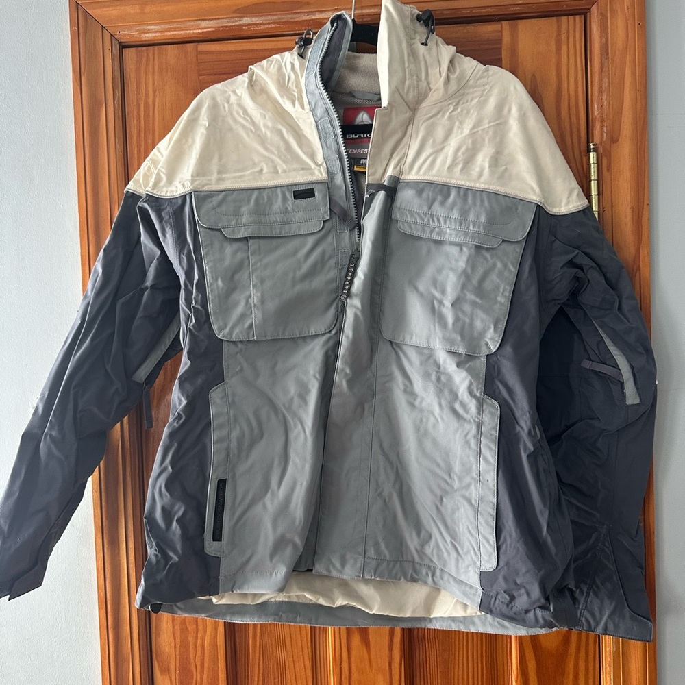 Women’s Gray and Cream snow jacket and snow pants